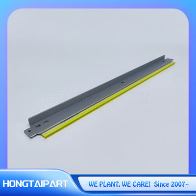 شراء مصنع OEM IBT شفرة تنظيف الحزام لـ Konica Minolta BH 224 284 364 454 554 754 C221 C281 C7122 C7128 C220 C280 C360 التصنيع عبر الإنترنت